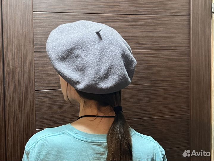 Берет женский United Colors of Benetton