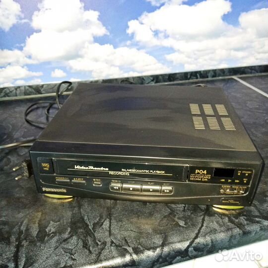 Видеомагнитофон Panasonic NV P04RM2EE