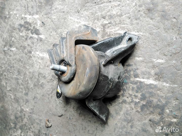 Kia optima опора двигателя правая