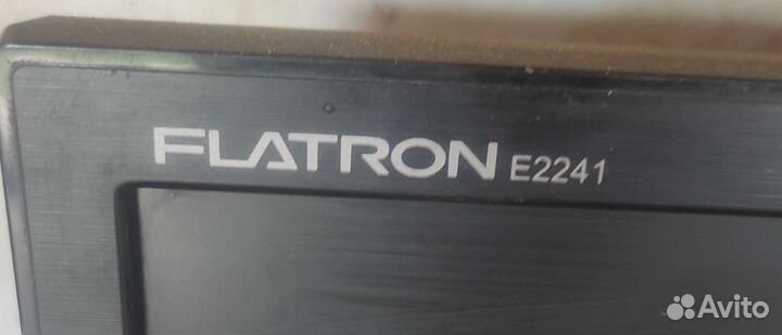 Монитор LG flatron E2241