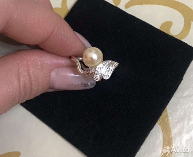 Серебряное кольцо