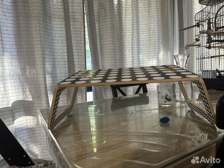 Подставка под ноутбук