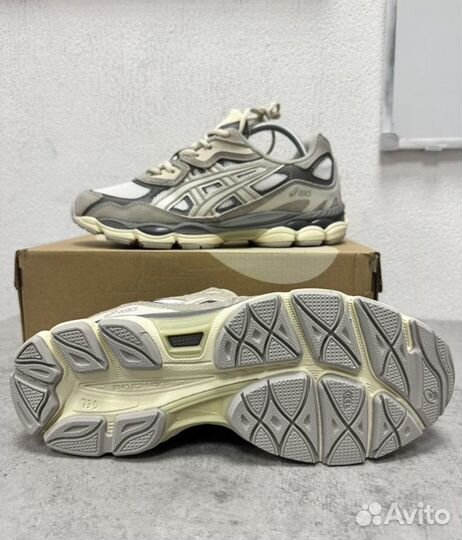 Кроссовки asics gel nyc