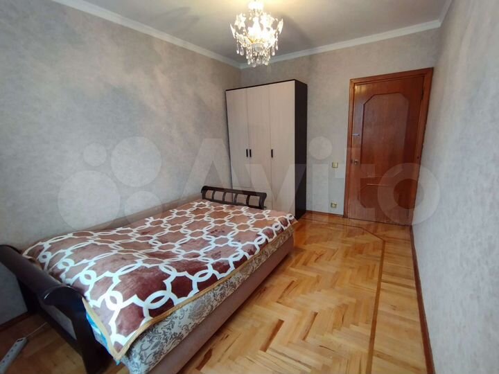 2-к. квартира, 50 м², 5/9 эт.