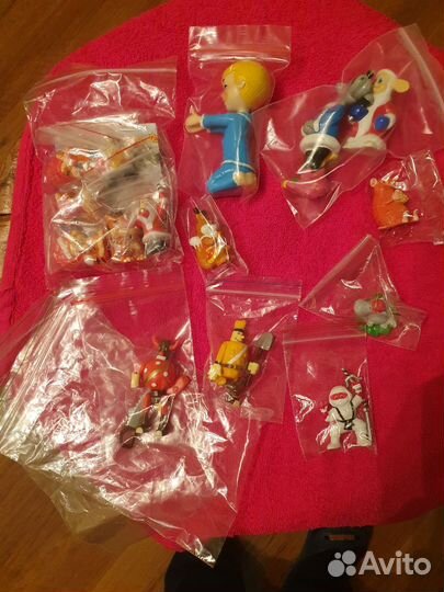 Игрушки из киндера Ландрин