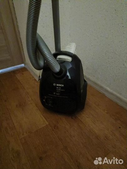 Пылесос Bosch gl20