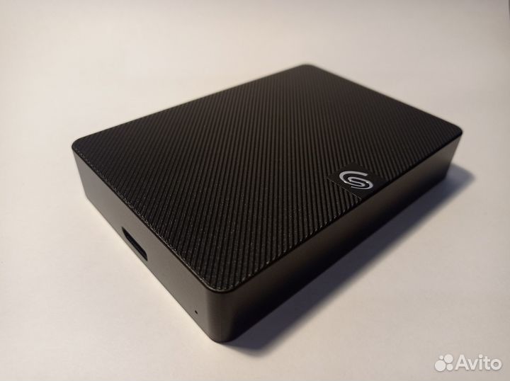 Внешний диск Seagate Expansion stkm4000400, 4тб