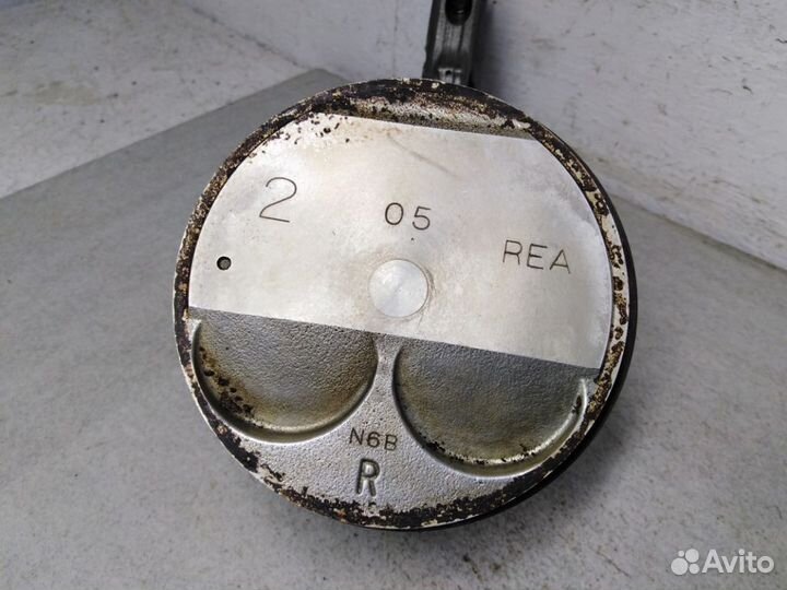 Поршень с шатуном Инфинити