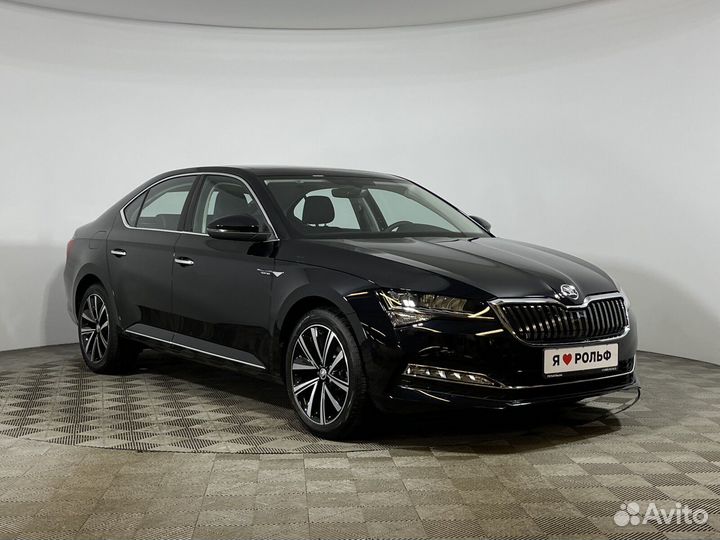 Skoda Superb 2.0 AMT, 2024