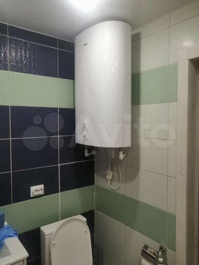 2-к. квартира, 56 м², 2/4 эт.