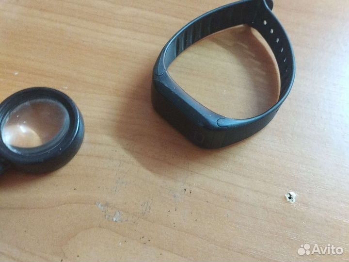 Фитнес браслет