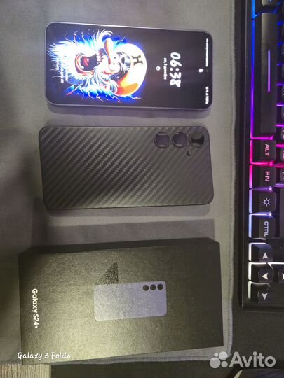 Samsung Galaxy S24, 12/256 ГБ