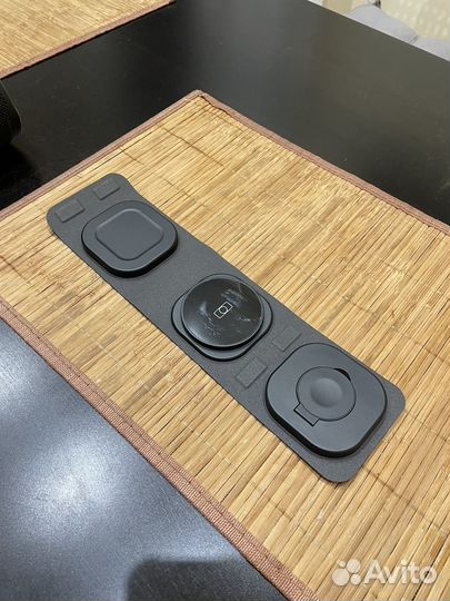 Складная беспроводная зарядная станция