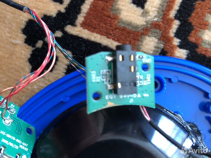 Наушники jbl Everest 700 на разбор