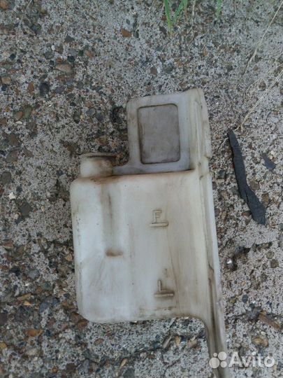 Бачок для антифриза тойота приус 11