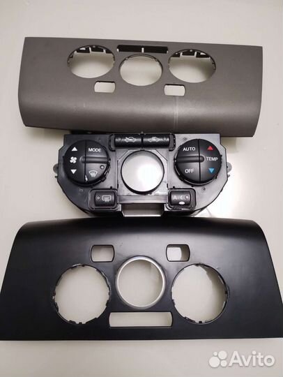 Панель климат контроль Nissan Tiida