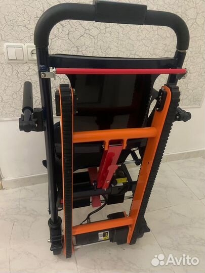 Инвалидное кресло с электроприводом
