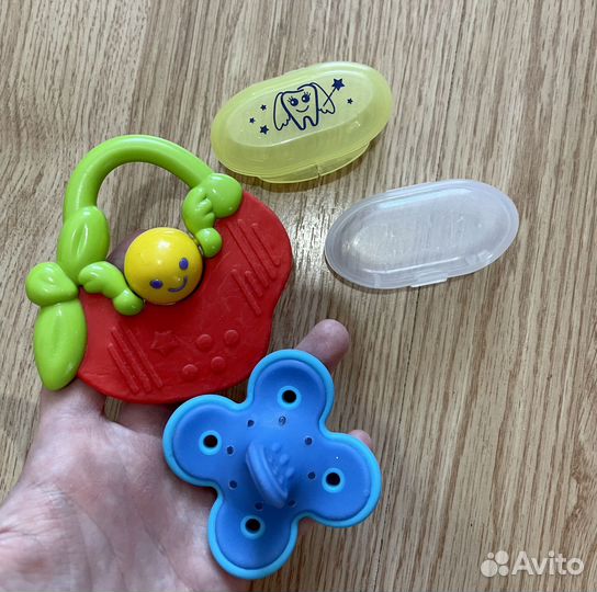 Развивающие игрушки с рождения и до 1 года