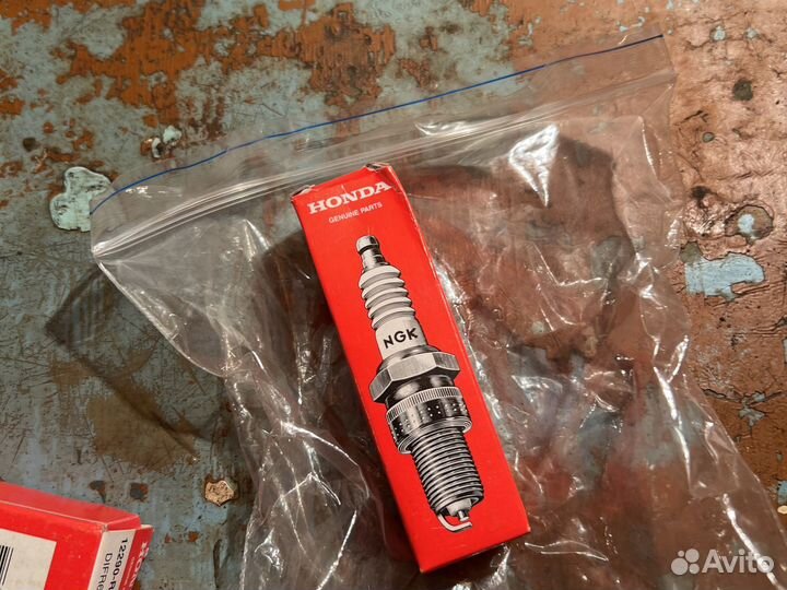 Свечи зажигания иридиевые ngk