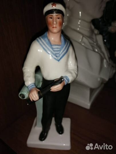 Агитационный фарфор