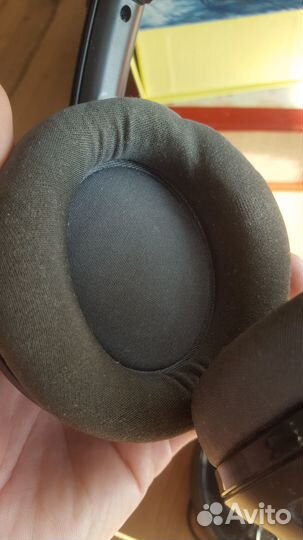 Беспроводные наушники Philips SBC HC8435