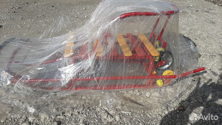 Детские санки на колесах