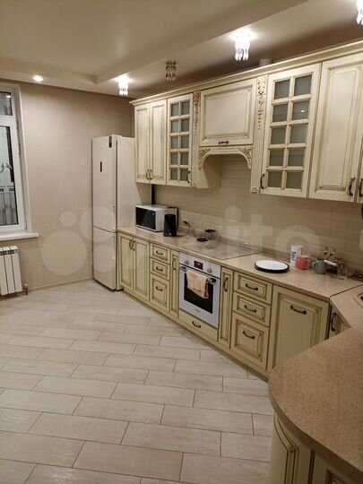 2-к. квартира, 65 м², 6/16 эт.