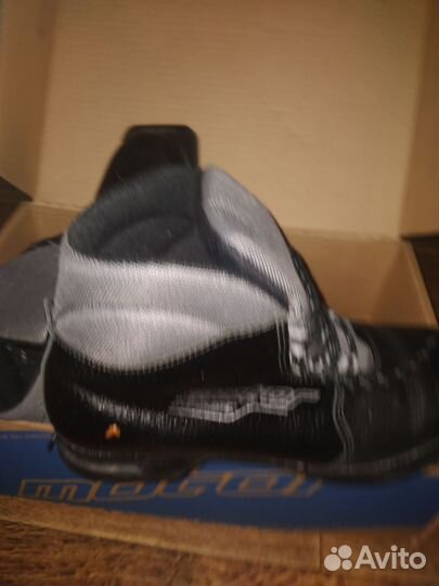 Новые лыжи, палки и ботинки