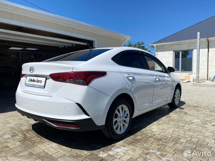 Hyundai Solaris 1.6 МТ, 2021, 65 000 км