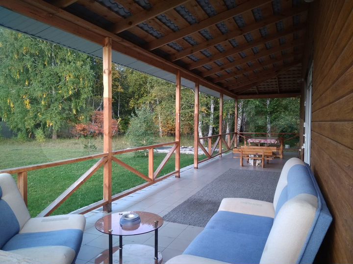 Дом 240 м² на участке 18 сот.