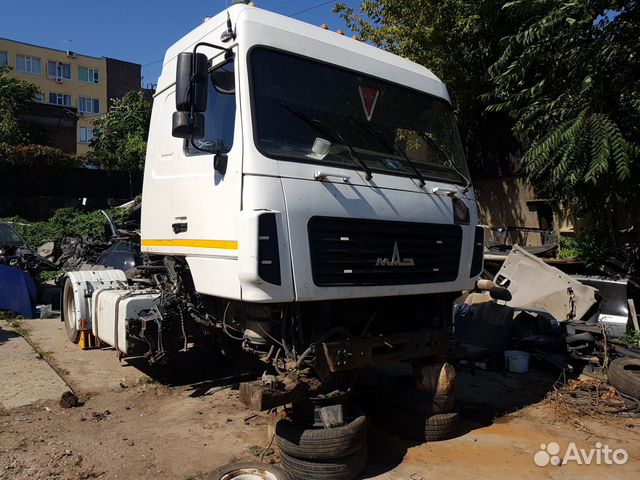 Маз 6430е8 кабина. Маз 6430с9 кабина. Седельный тягач маз 6430а8. Маз 6430 двигатель рено. Кабина маз 6430.