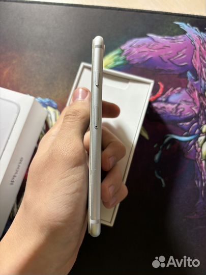 iPhone 7, 32 ГБ