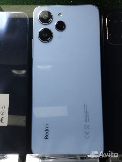 Xiaomi 12, 8/256 ГБ