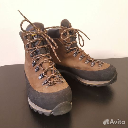 Треккинговые ботинки asolo sasslong 40.5