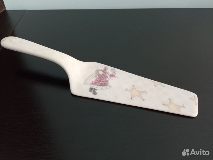 Лопатка для торта. Банка для соли, специй