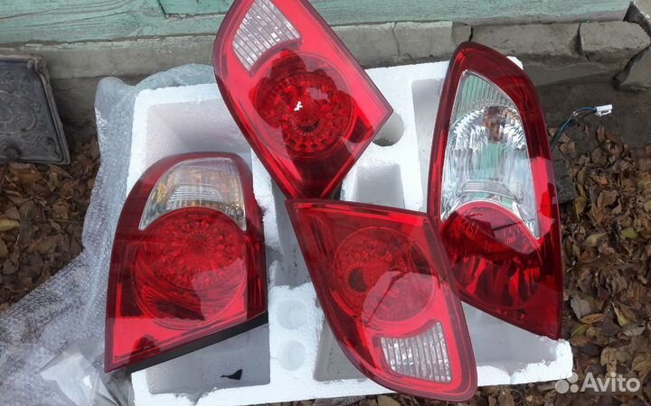 Комплект задних фонарей хендай сантафе 2