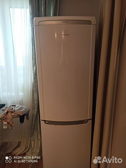 Холодильник бу indesit Prime