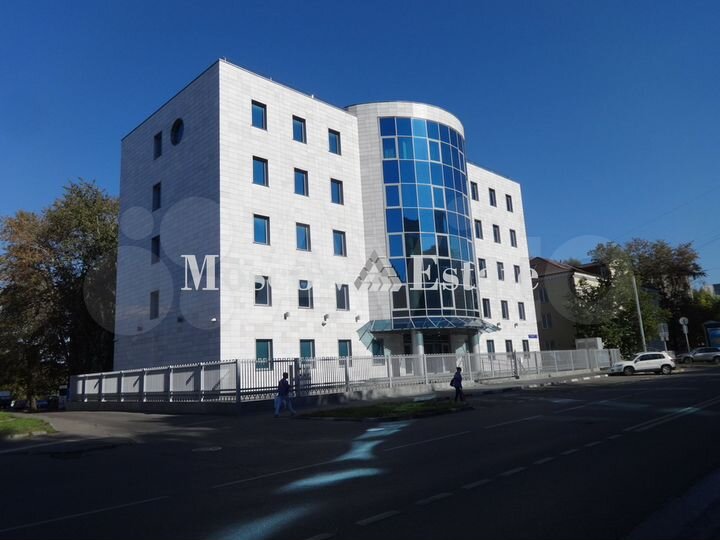 Целиком Здание Б+ 3825 м² с подземной парковкой