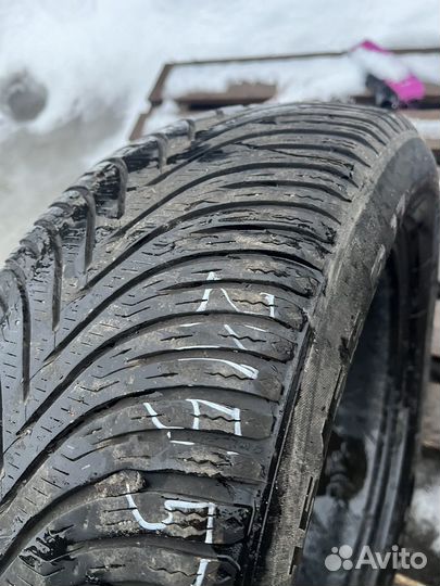 Bfgoodrich G-Force Winter 2 215/55 R17 98H