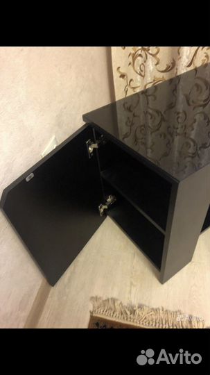 Тумба под телевизор