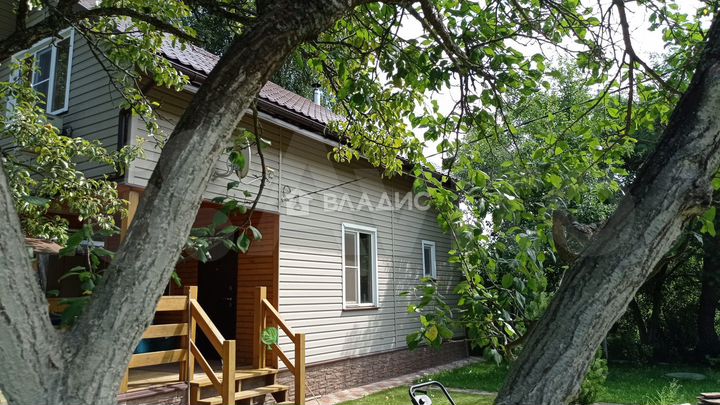 Дом 117 м² на участке 6 сот.