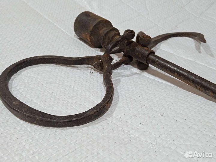 Безмен старинный