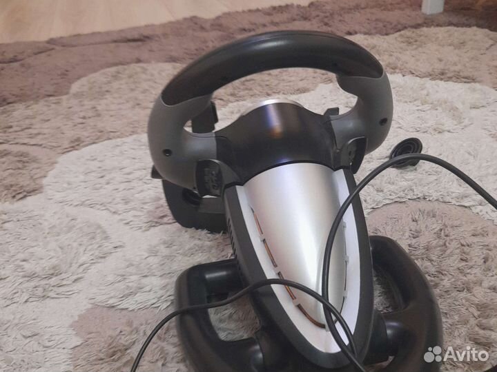 Игровой руль с педалями defender LE