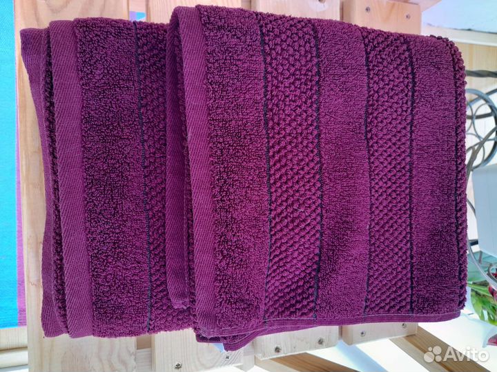 Комплект новых полотенец