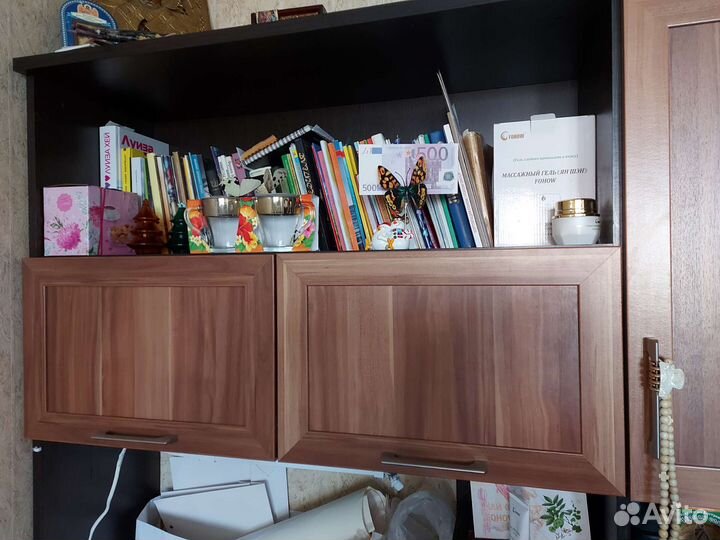 Угловая рабочая зона, стол