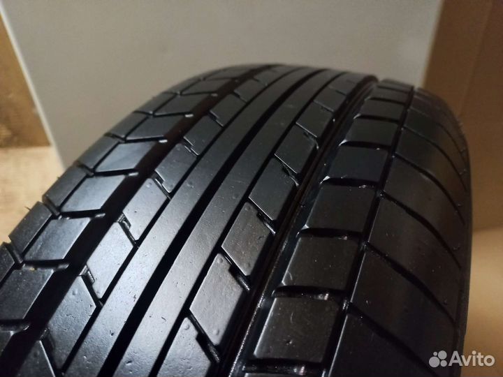 Yokohama Aspec A348 215/60 R16 95V