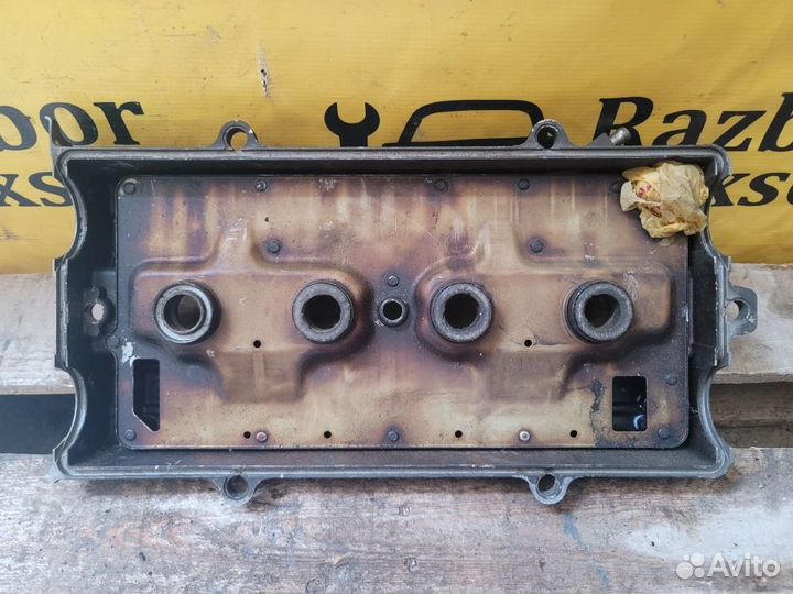 Клапанная крышка Honda Cr-V 2.0 B20B 1996