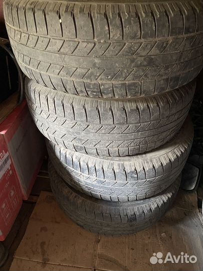 Goodyear Wrangler HP 275/65 R17
