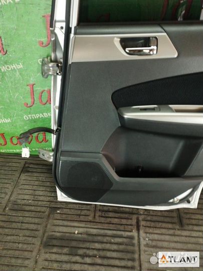Дверь задний правый subaru forester