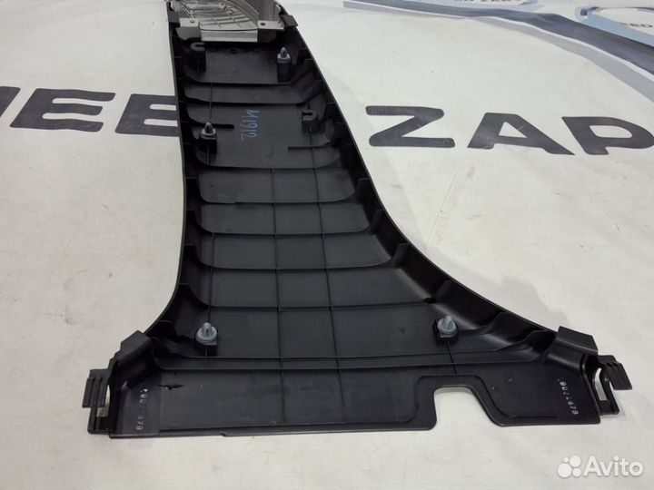 Накладка центральной стойки правая Kia Ceed ED